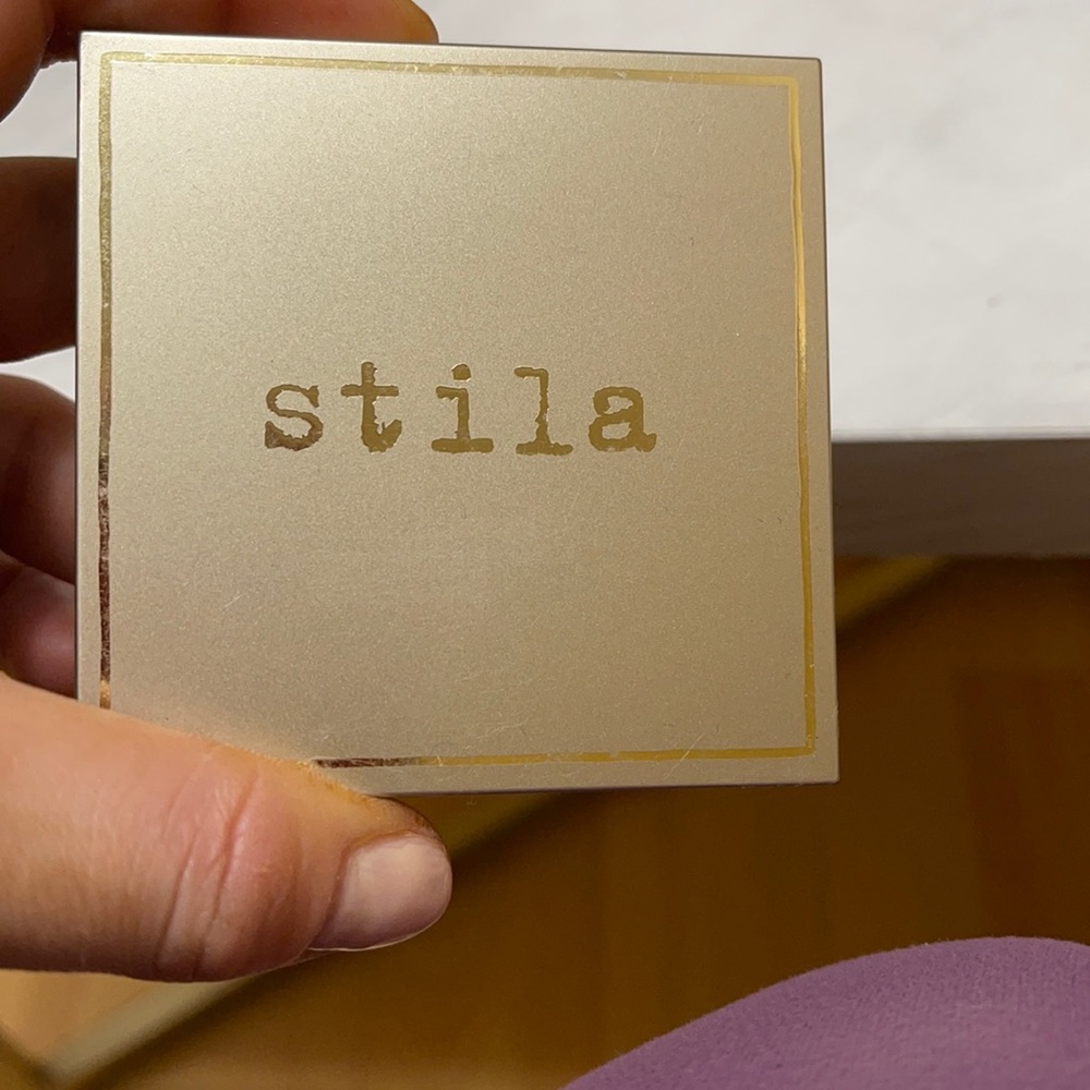 Stila cream highlighter